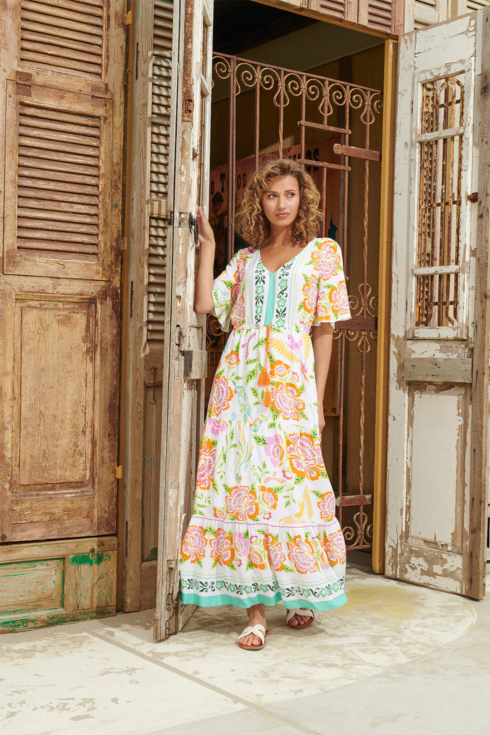 24061 Zomer Maxi Jurk Met Bloemenprint | White - Muticolour - Image 8