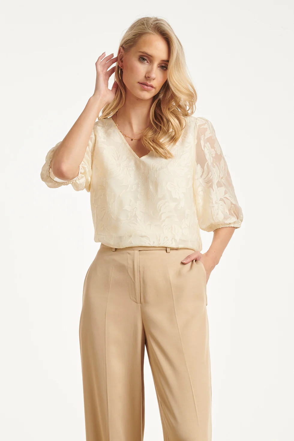 Top Met Jacquard Bloemenprint En V-Hals | Off White - Image 2